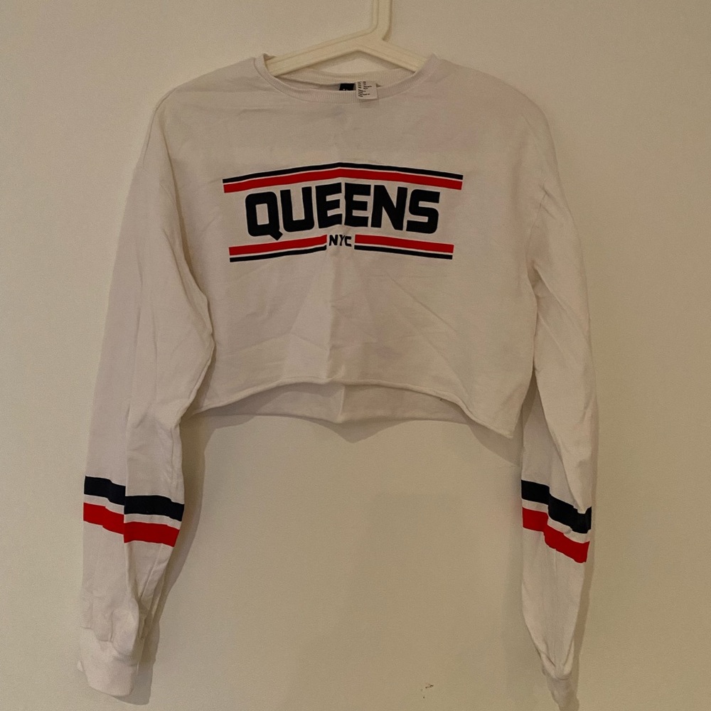 H&M divided graphic cropped long sleeve